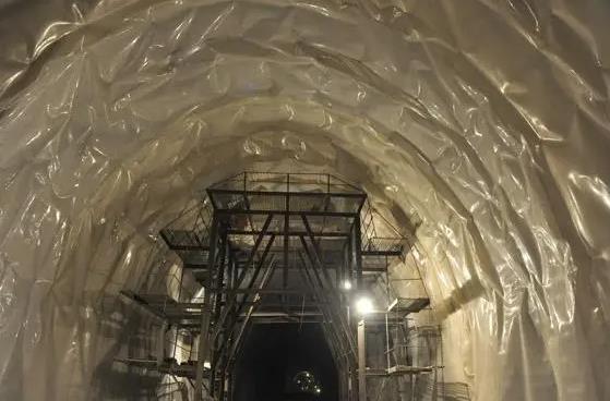 镇宁隧道蒸汽增压增温设备 隧道蒸汽减压阀图片 隧道养护拱
